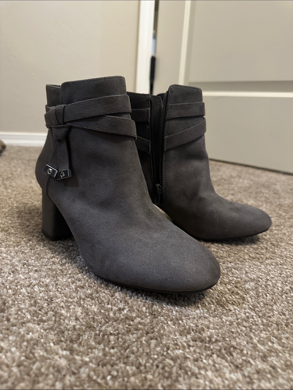Kelly & Katie Charcoal Gray Suede Ankle Booties with Side Zip